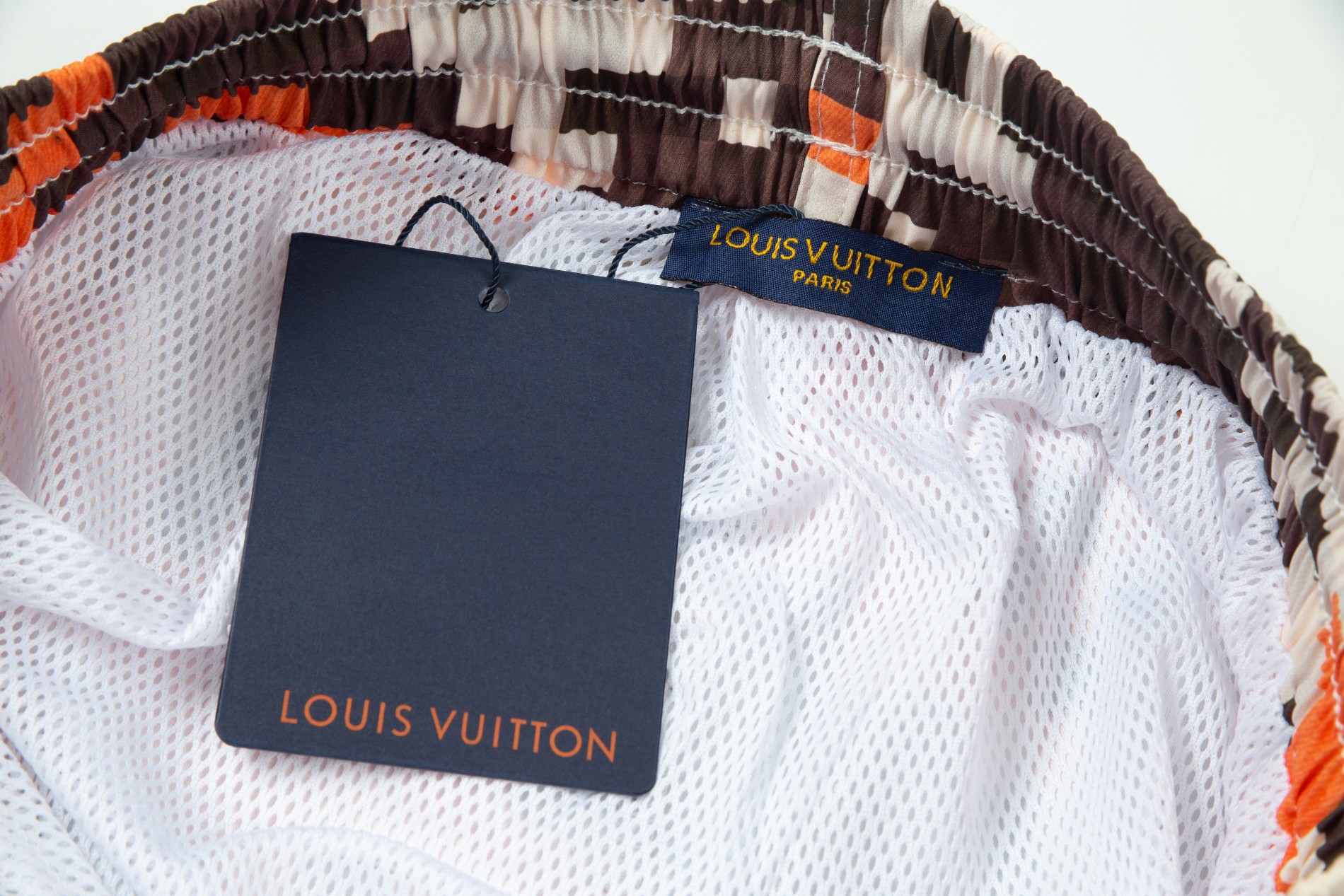 【LOUIS VUITTON  公式旗艦店】ルイヴィトン  ショートパンツご好評に付き再入荷！-BRAND OFF