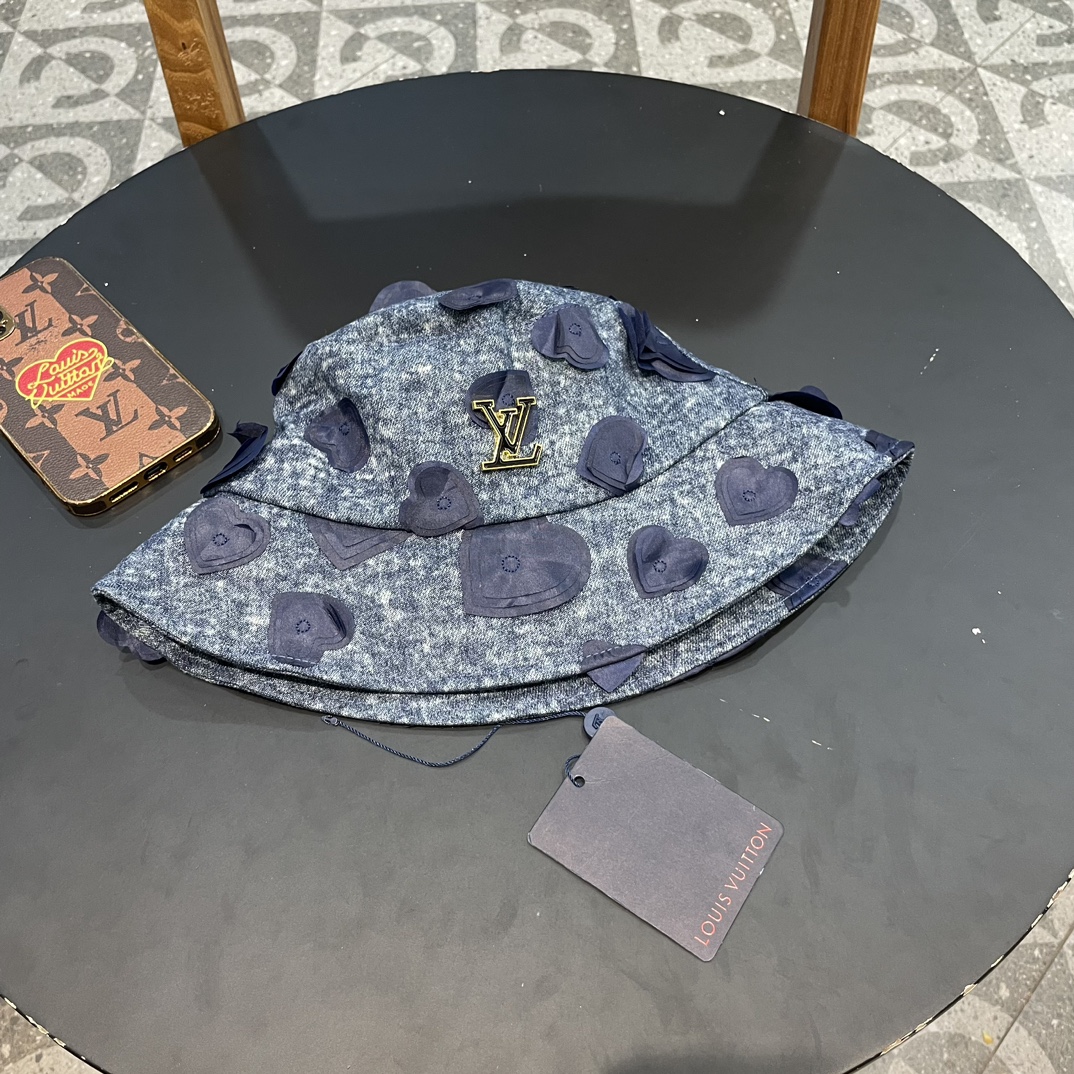 【LOUIS VUITTON ルイヴィトン】フィッシャーマンズハット-BRAND OFF