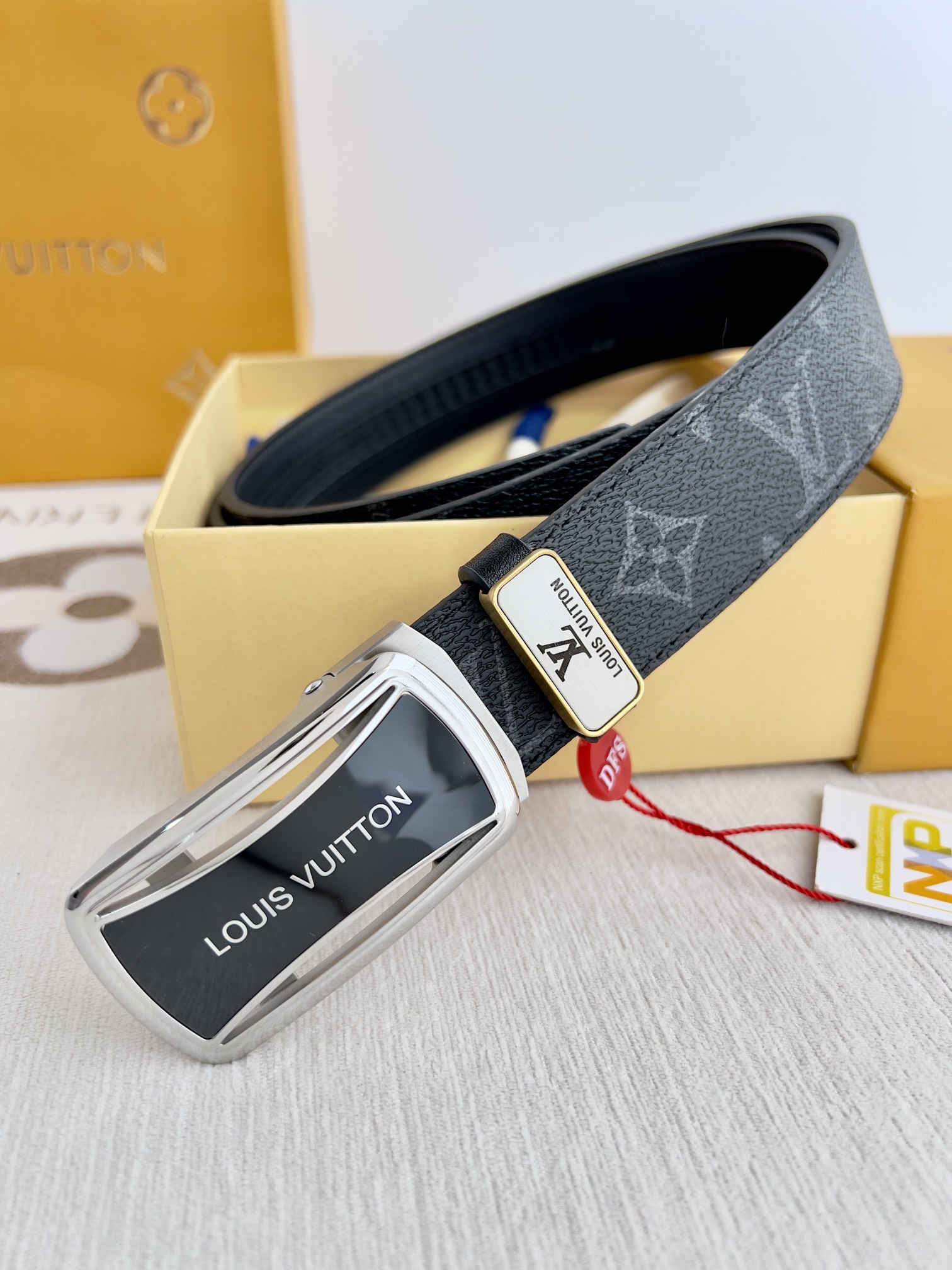 【LOUIS VUITTON】(ルイヴィトン) 3.5cmベルト メンズ-BRAND OFF