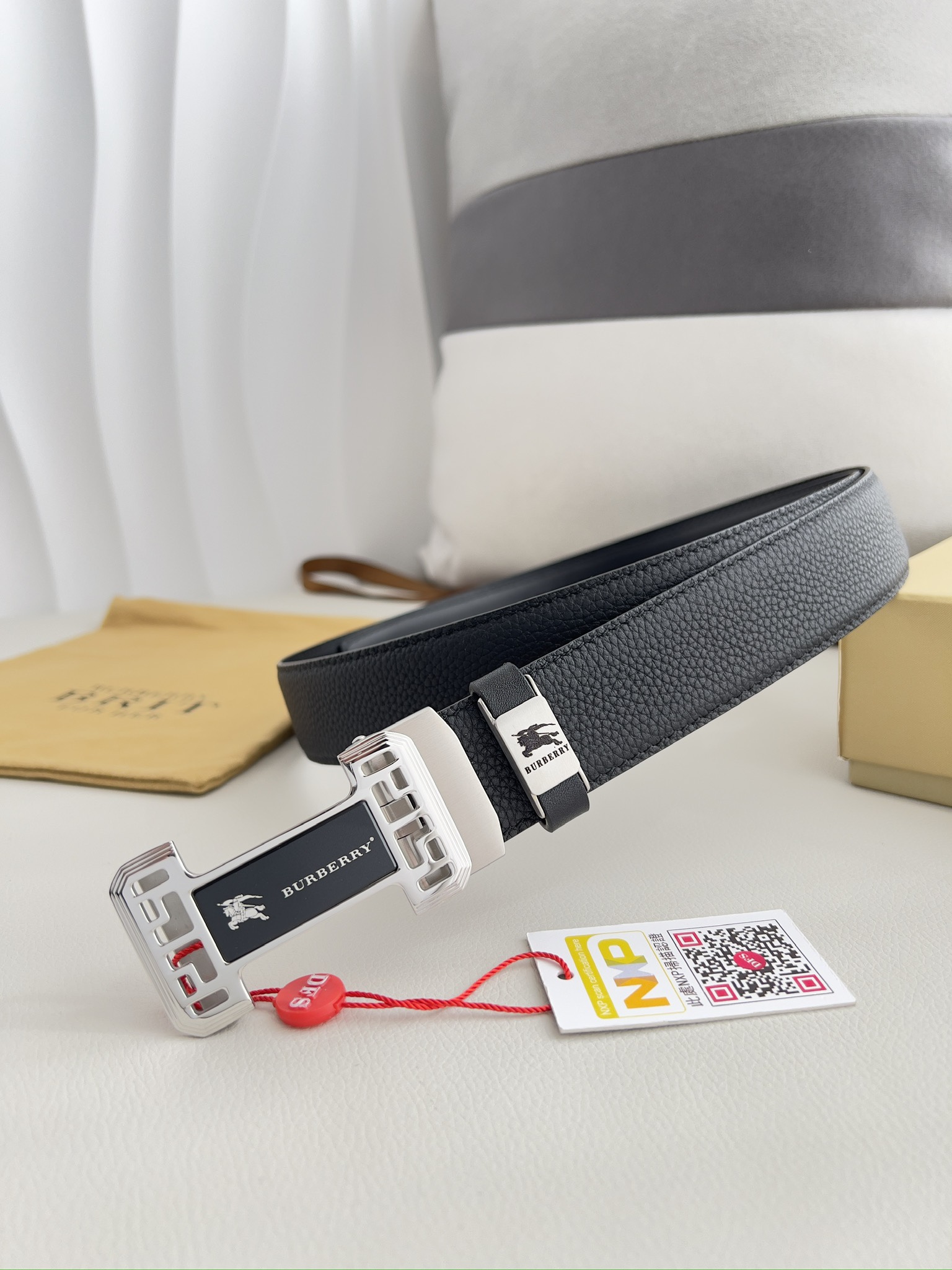 【BURBERRY】(バーバリー) 3.5cmベルト メンズ-BRAND OFF