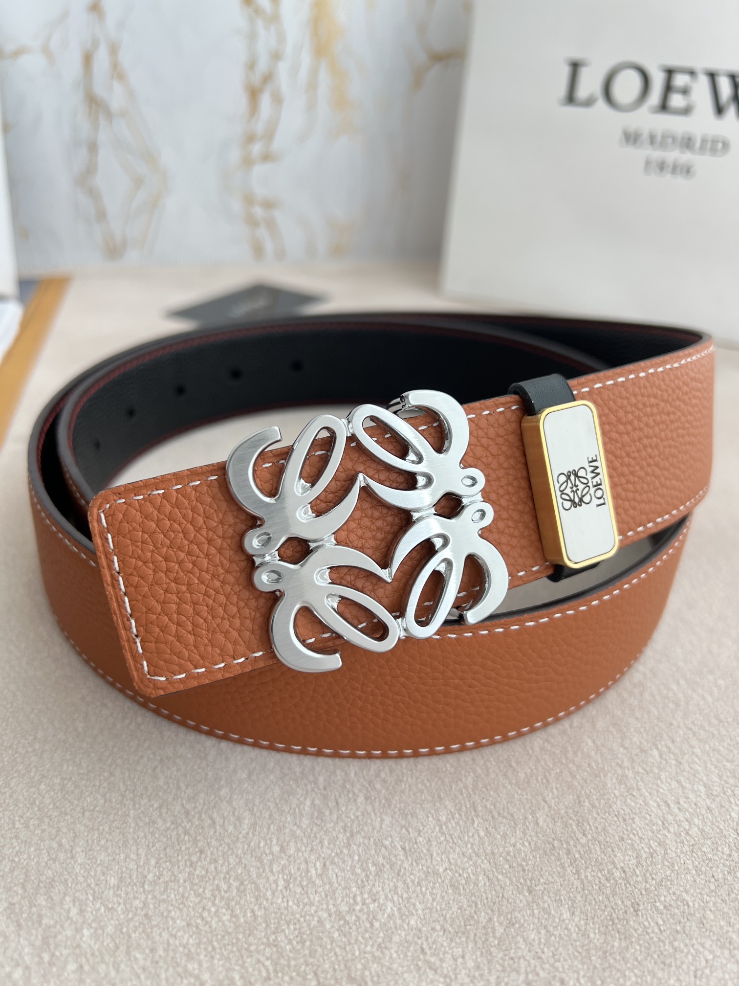 【LOEWE】(ロエベ)3.8cmベルト メンズ-BRAND OFF