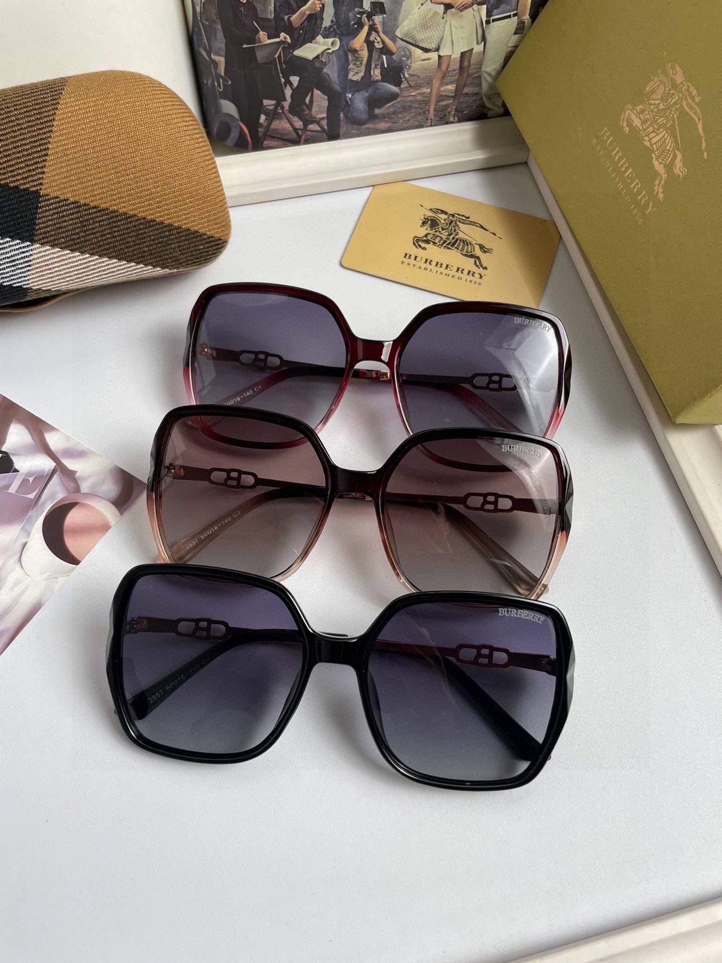 BURBERRY(バーバリー) サングラス-BRAND OFF