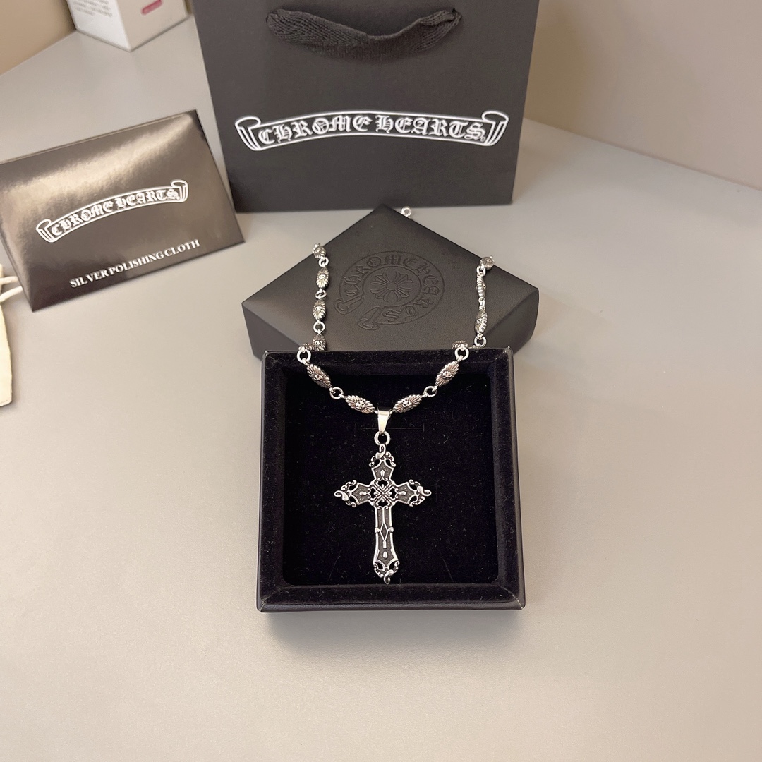 【CHROME HEARTS】クロムハーツ、新しいネックレス万能シンプルファッションオーナメント 2471-BRAND OFF