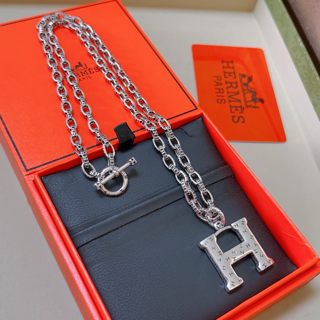 【HERMES】ネックレス、新しいネックレス万能シンプルファッションオーナメント 2473-BRAND OFF