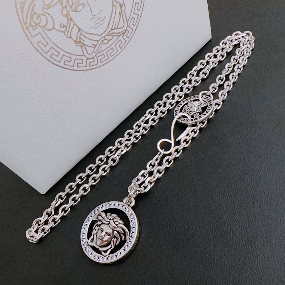【VERSACE】ネックレス、新しいネックレス万能シンプルファッションオーナメント 2474-BRAND OFF