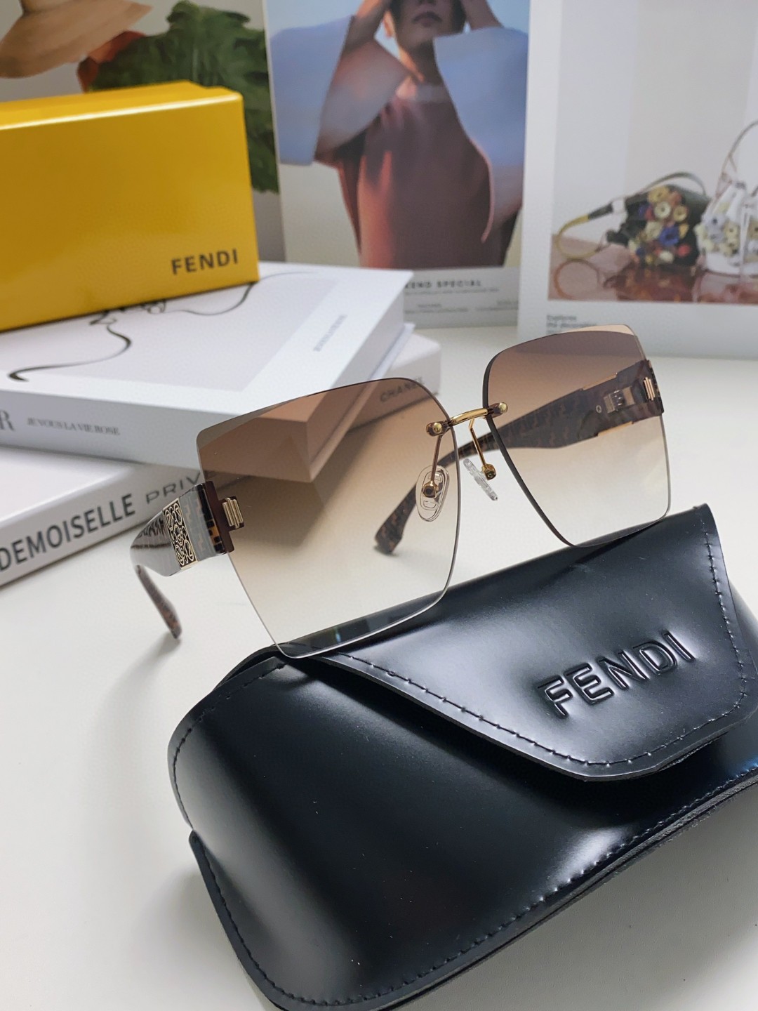 FENDI(フェンディ ) サングラス 24706-BRAND OFF