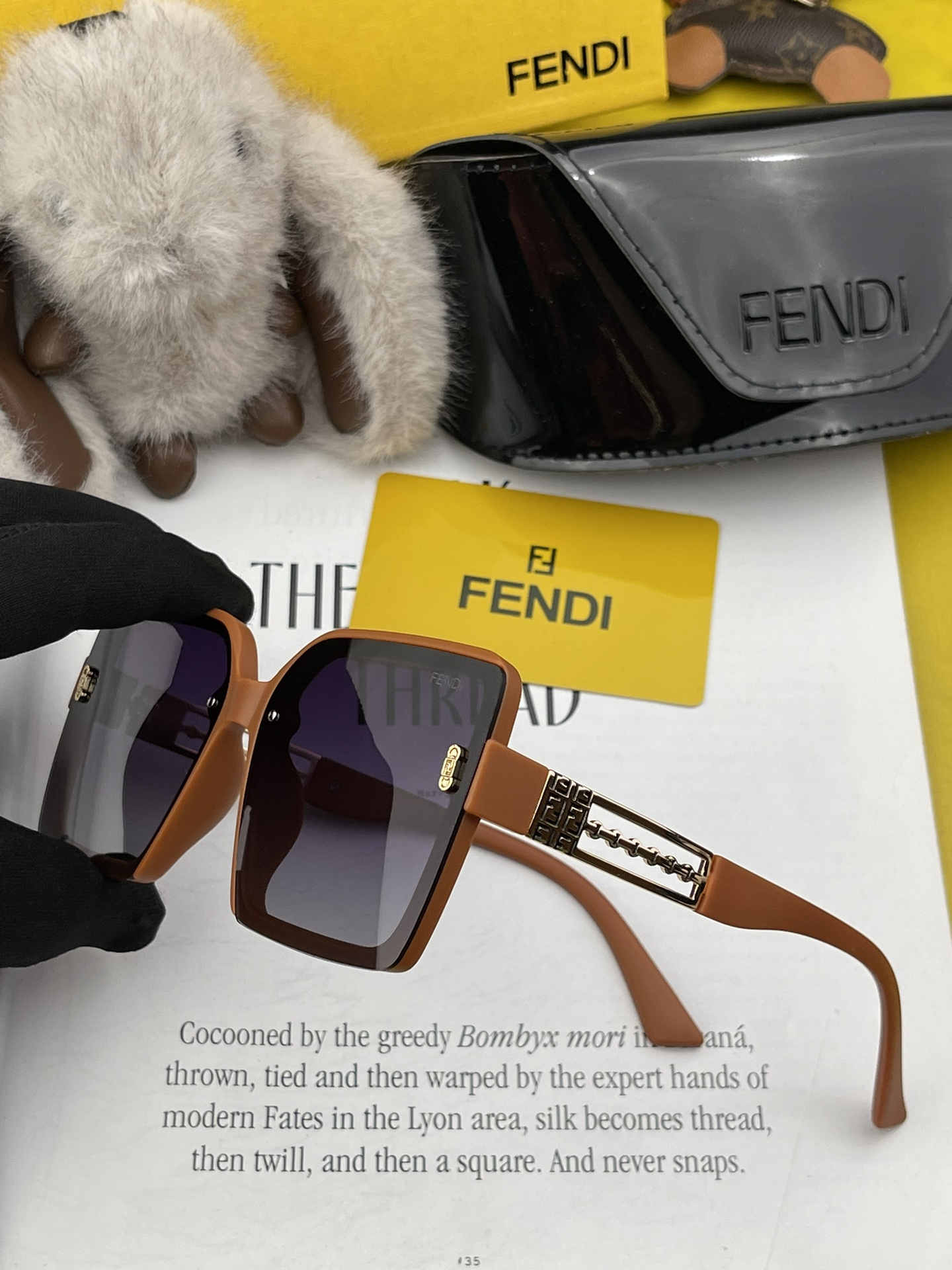 FENDI(フェンディ ) サングラス 24706-BRAND OFF