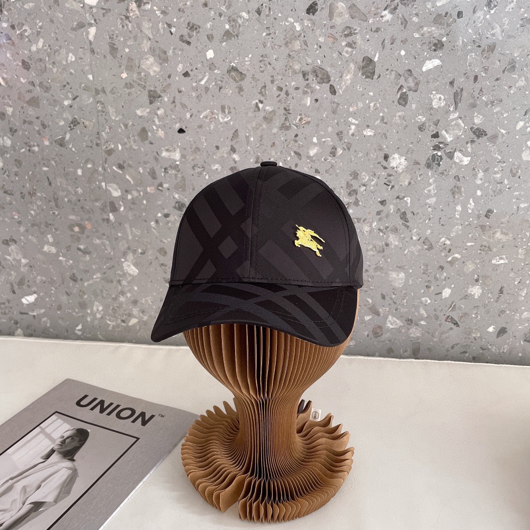 【2026】【BURBERRY  バーバリー】【数量限定】 野球帽 / ハット 241011-BRAND OFF