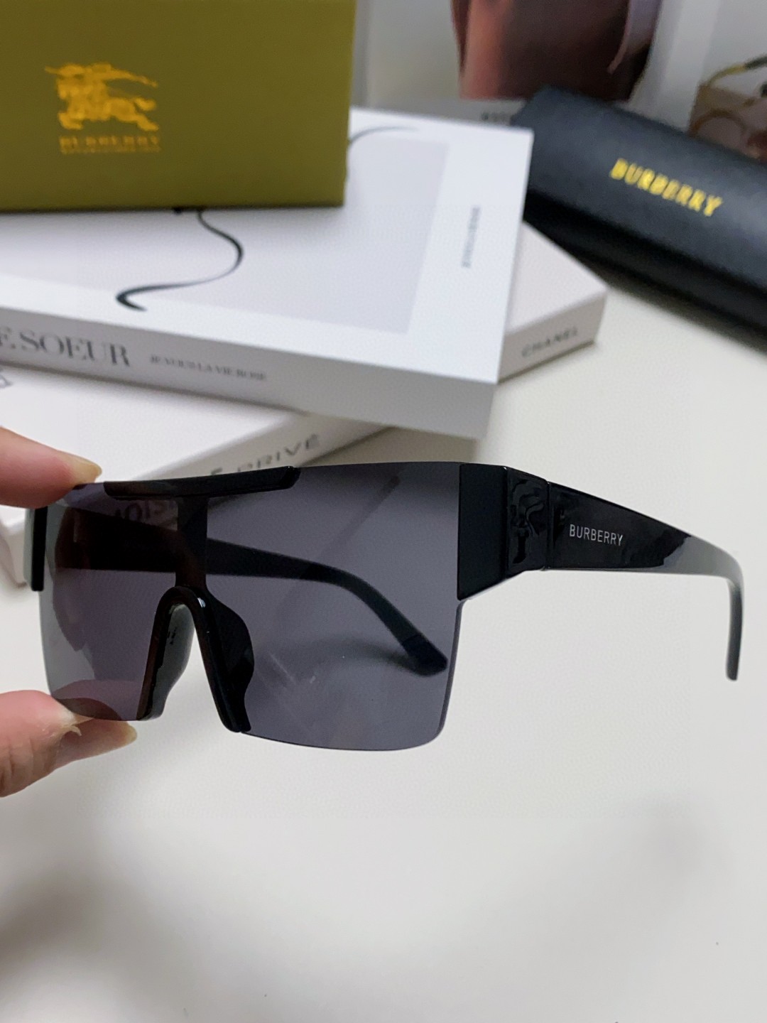 BURBERRY(バーバリー) サングラス  241014-BRAND OFF