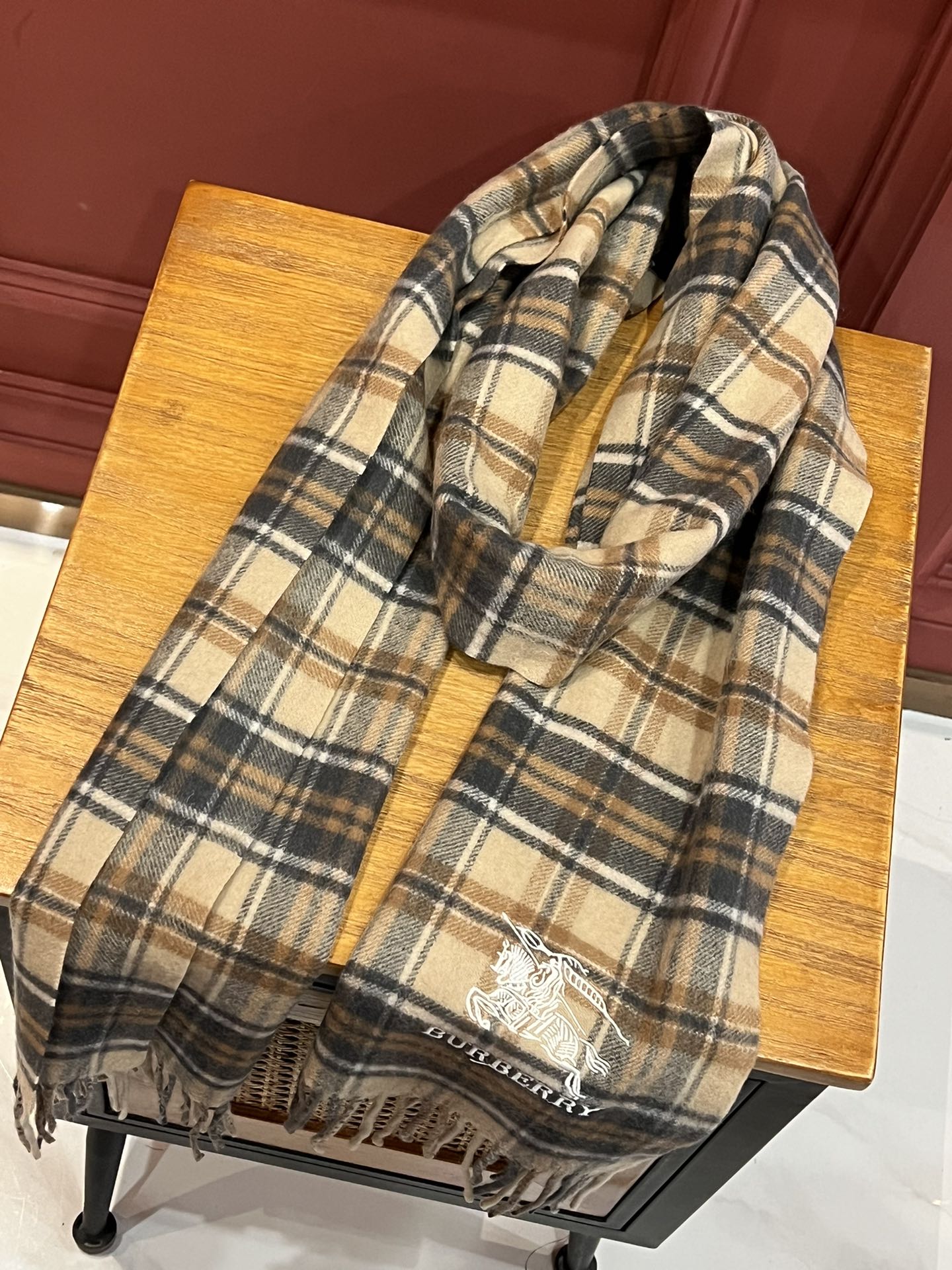 【BURBERRY  バーバリー】スカーフ35*190CM  241108-BRAND OFF
