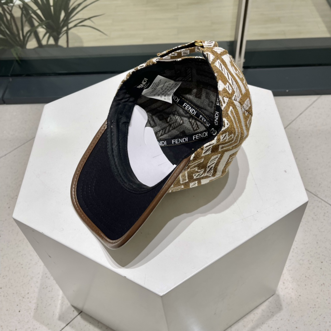 【FENDI  フェンディ】【数量限定】 野球帽 / ハット-BRAND OFF