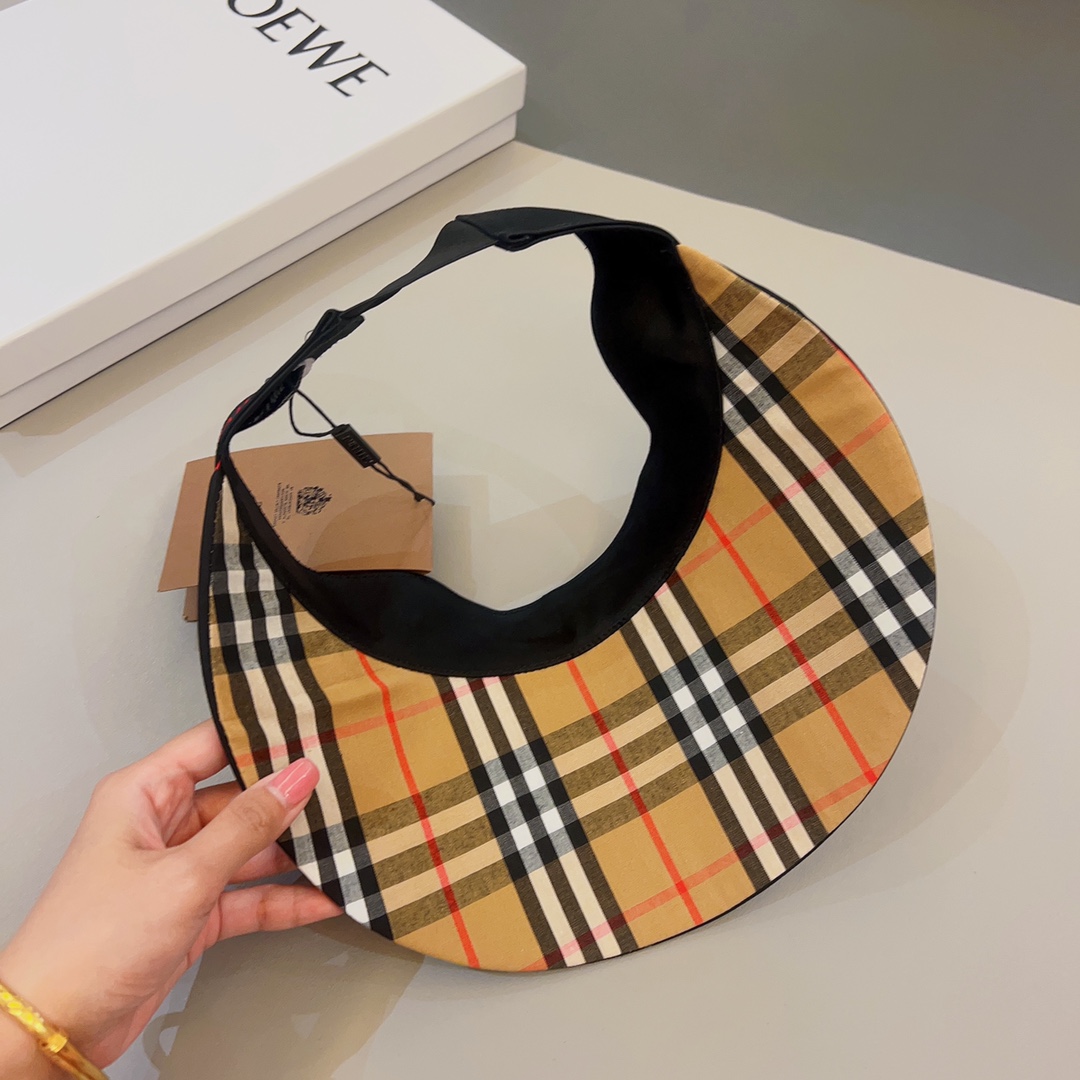 【BURBERRY  バーバリー】【数量限定】空のシルクハット-BRAND OFF