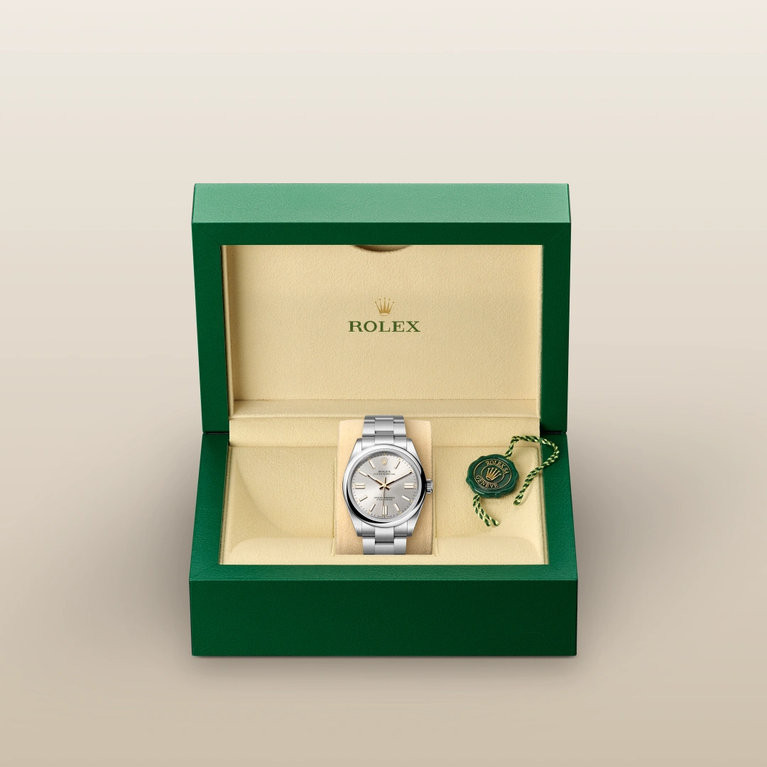 Rolex オイスター パーペチュアル 41  オイスター、41 mm、オイスタースチール