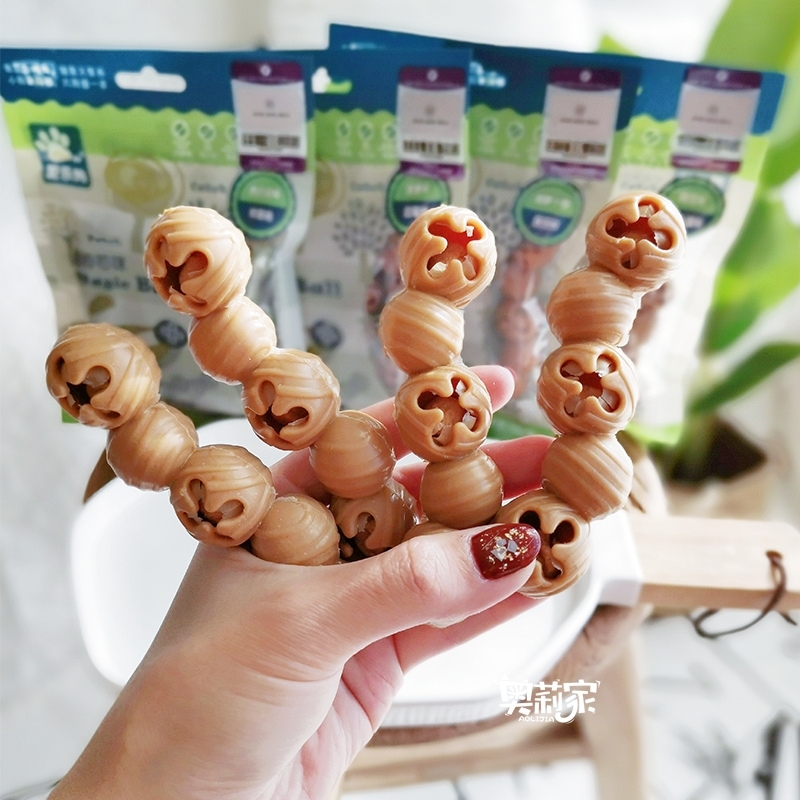 ICHEW MAGIC BELL CORE BALL – SQUEAKY CHEW BALL, 4 PCS / 100G