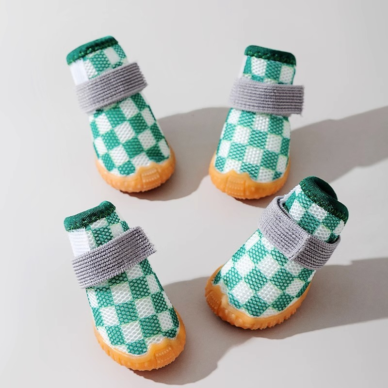 PET SHOES – BREATHABLE STRETCH MESH DESIGN
