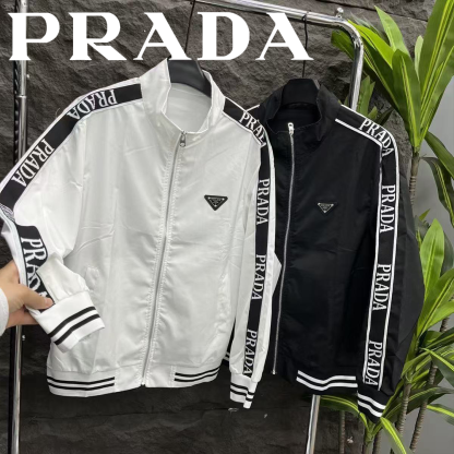 【PRADA】 プラダ メンズジャケット 三角ロゴ