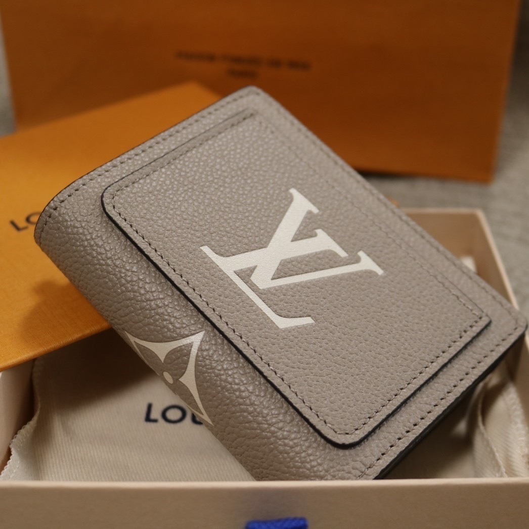 国内発送【Louis Vuitton】クレア