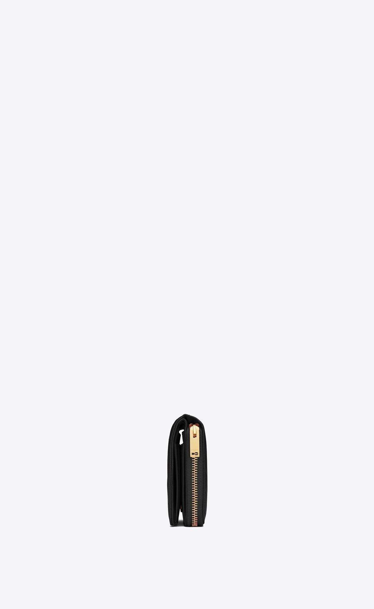 MONOGRAMクリムゾンテクスチャキルティングレザーショートジップ財布