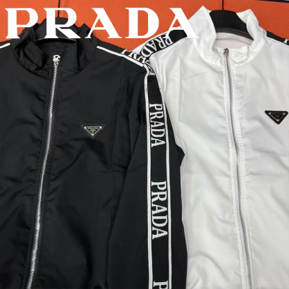 【PRADA】 プラダ メンズジャケット 三角ロゴ