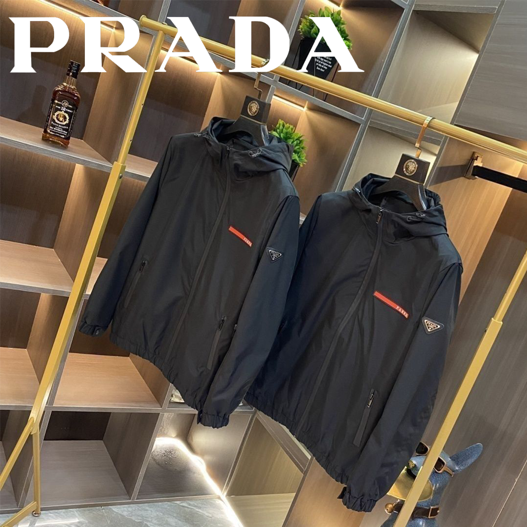 PRADA 2026AW 新作 撥水マウンテンパーカー Re‑Nylon ナイロンジャケット