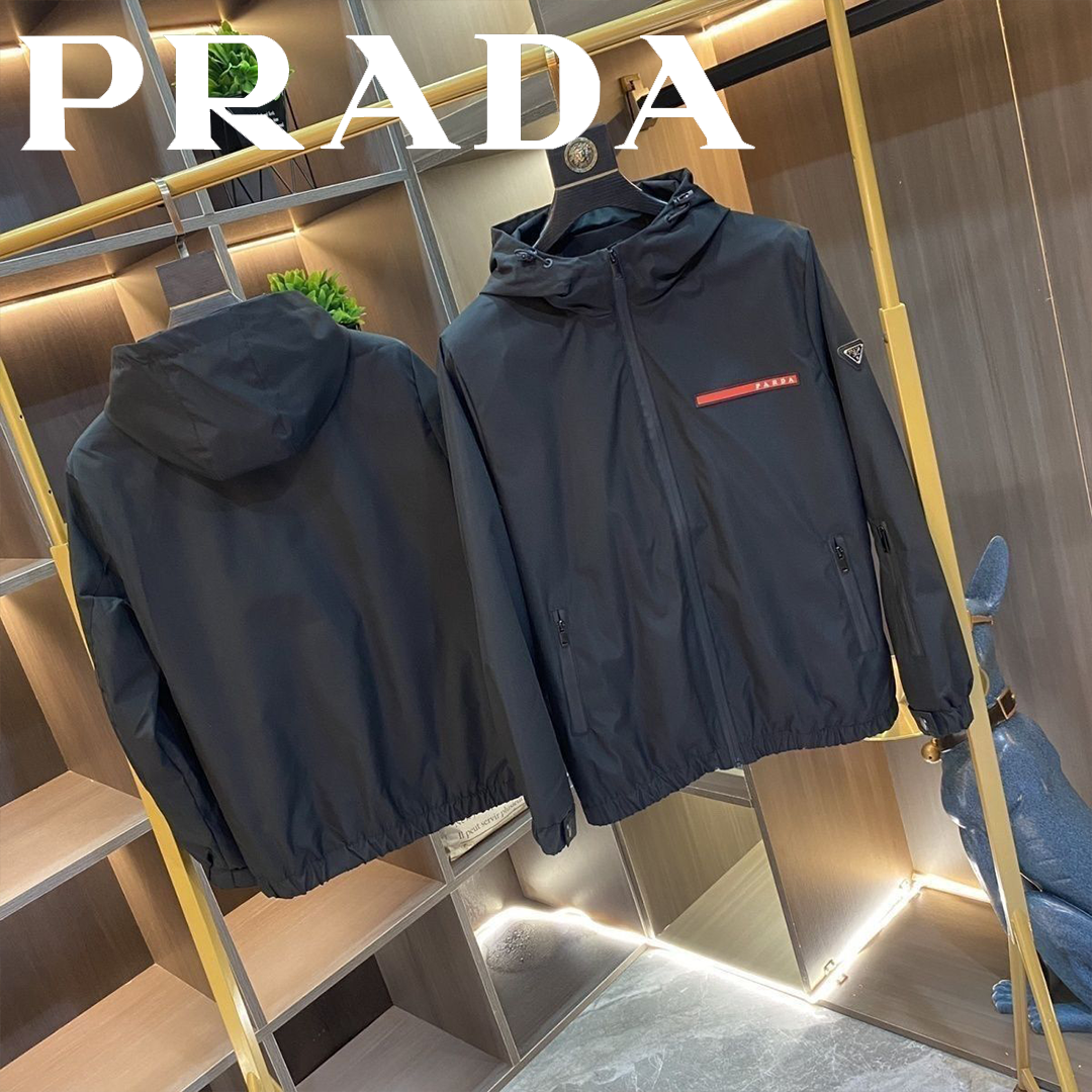 PRADA 2026AW 新作 撥水マウンテンパーカー Re‑Nylon ナイロンジャケット