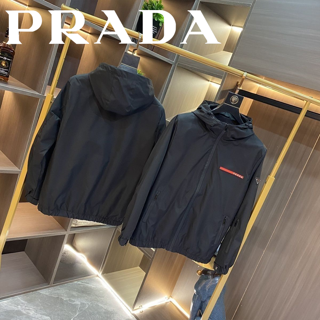 PRADA 2026AW 新作 撥水マウンテンパーカー Re‑Nylon ナイロンジャケット