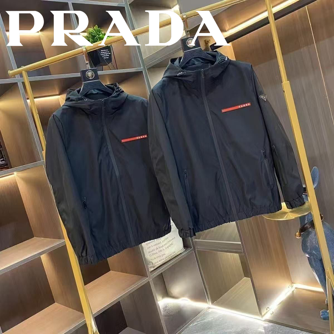 PRADA 2026AW 新作 撥水マウンテンパーカー Re‑Nylon ナイロンジャケット