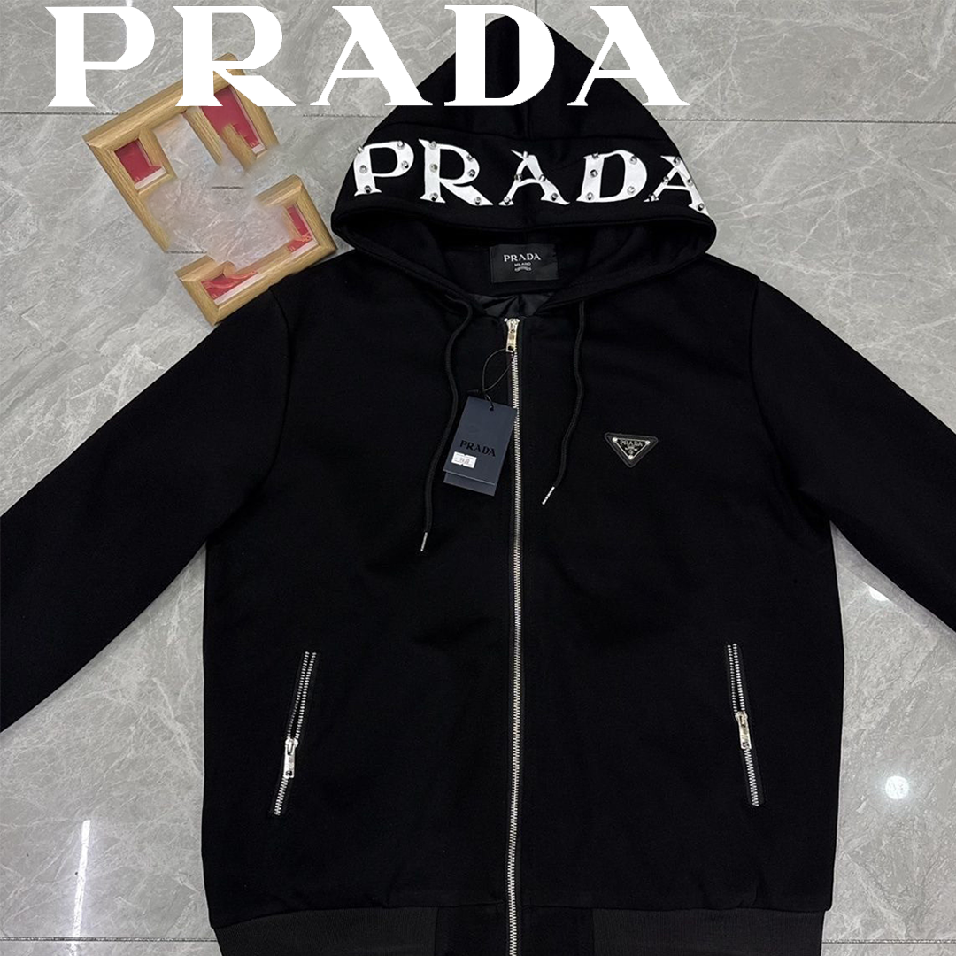 【PRADA】2026 新作 リベット装飾 パーカージャケット フード付き 万能コーデアウター