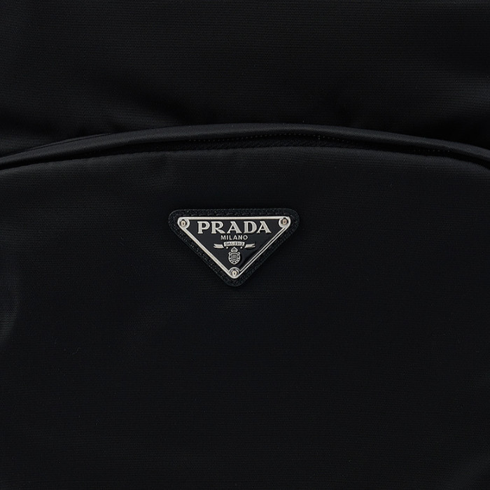 ♦PRADA♦Re-Nylon サフィアーノレザーリュック☆