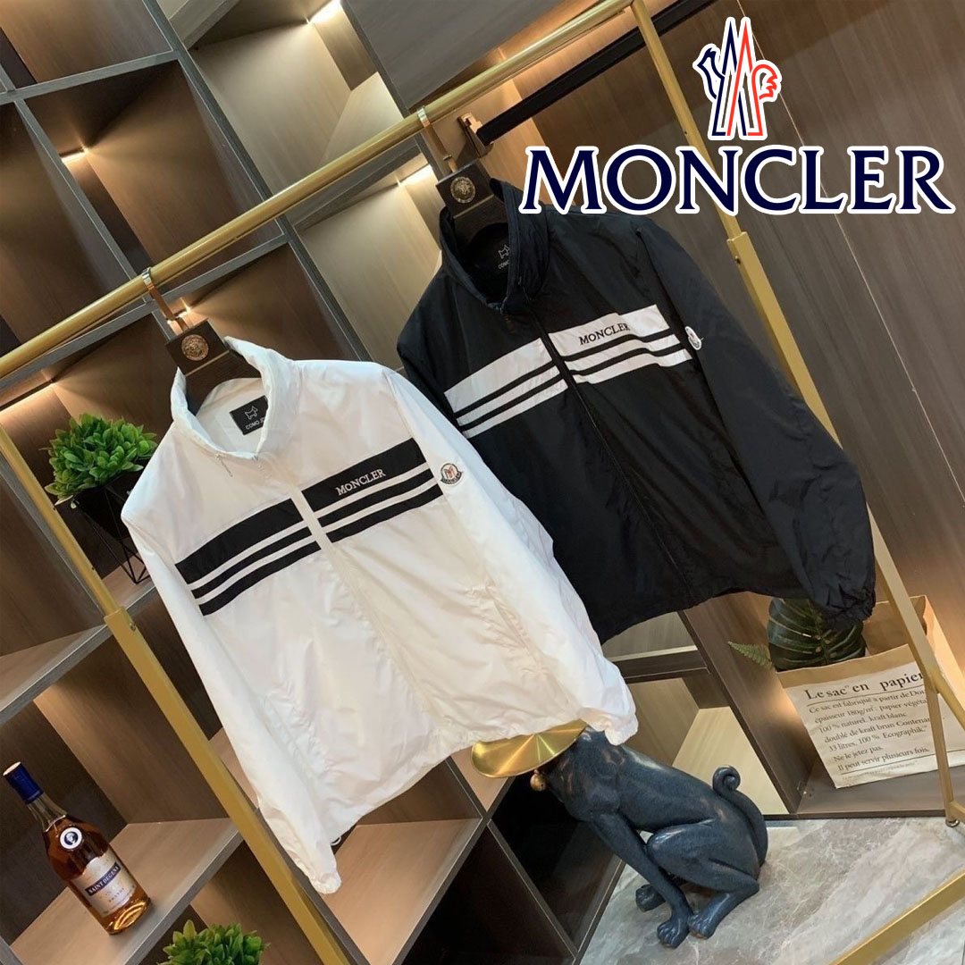 【MONCLER】   メンズ 超軽量ナイロンジャケット *先着順