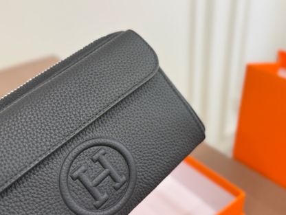 クールな漢を極める逸品♪[HERMES]ヴィドポッシュ ブラック