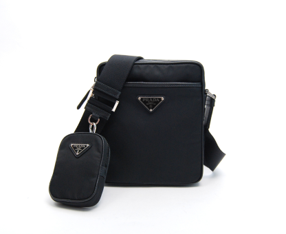 関税負担なし☆PRADA RE-NYLON ナイロン クロスボディバッグ