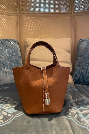 【Gold × シルバー金具】HERMES ピコタンロック 22 MM