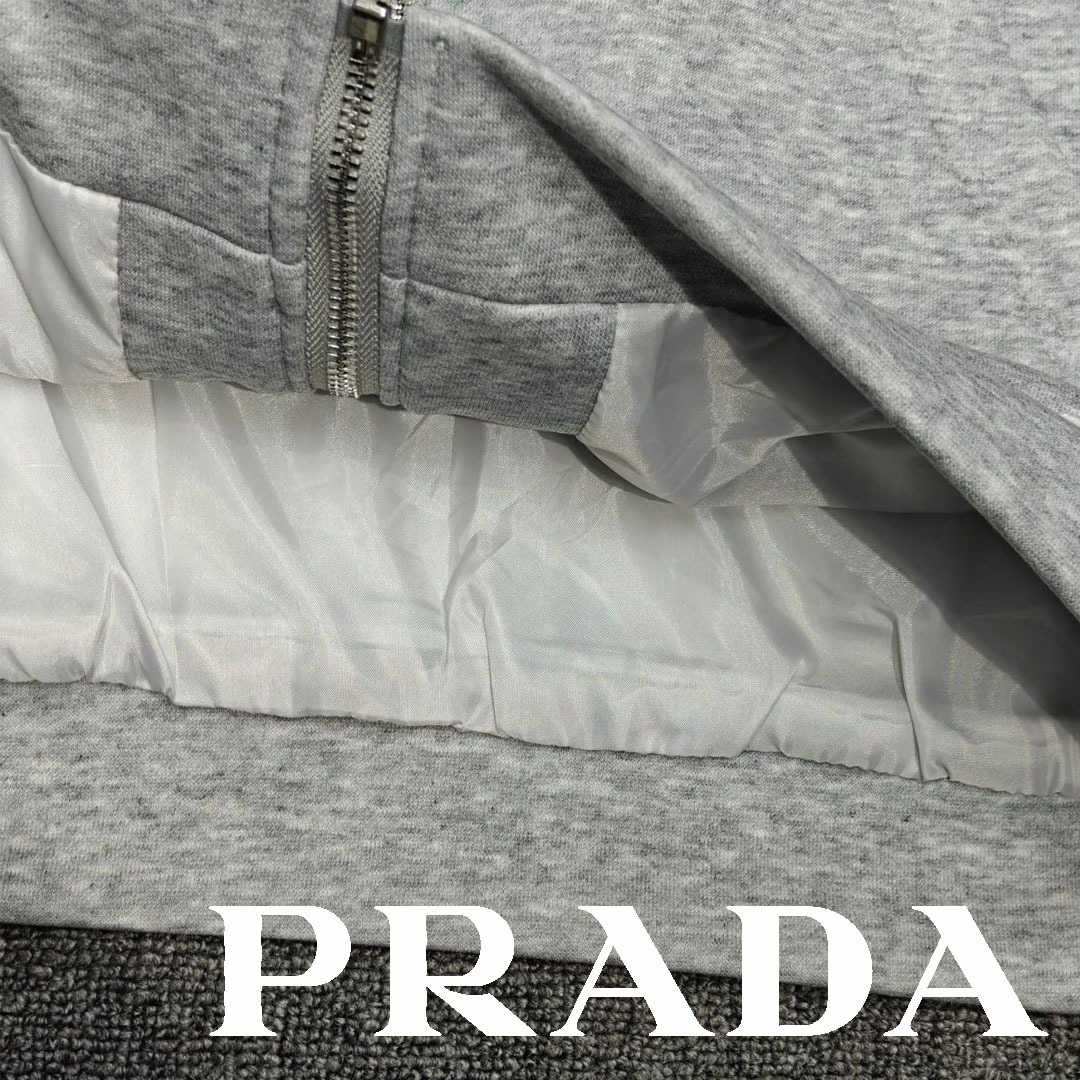【PRADA】限定数セール！お洒落 RENYLON ボンバー 