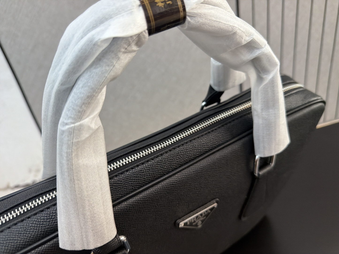 【Prada】サフィアノレザー　ブリーフケース　2wayショルダー