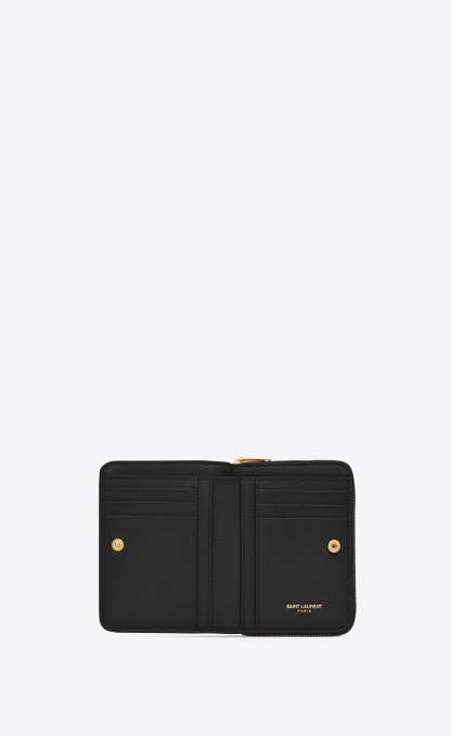 MONOGRAMクリムゾンテクスチャキルティングレザーショートジップ財布