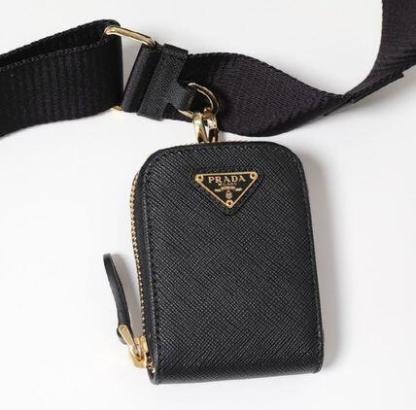 ★関税込★PRADA★Re-Edition 2005 サフィアーノレザー バッグ★