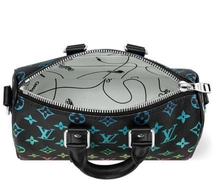 【カラフルグラデ モノグラム/黒】Louis Vuitton キーポル25B