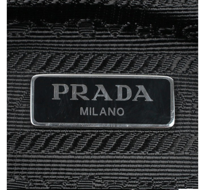 ☆送料関税込☆PRADA Re Nylon ドローストリングポーチ☆超人気