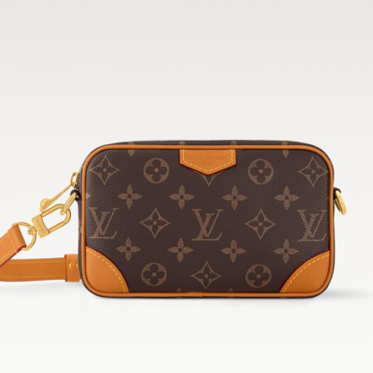 【25SS】LOUIS VUITTON トロカデロ ウェアラブル ウォレット
