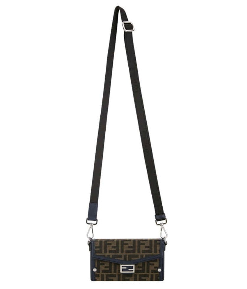 ☆送料関税込☆FENDI バゲット ソフトトランク ショルダーバッグ