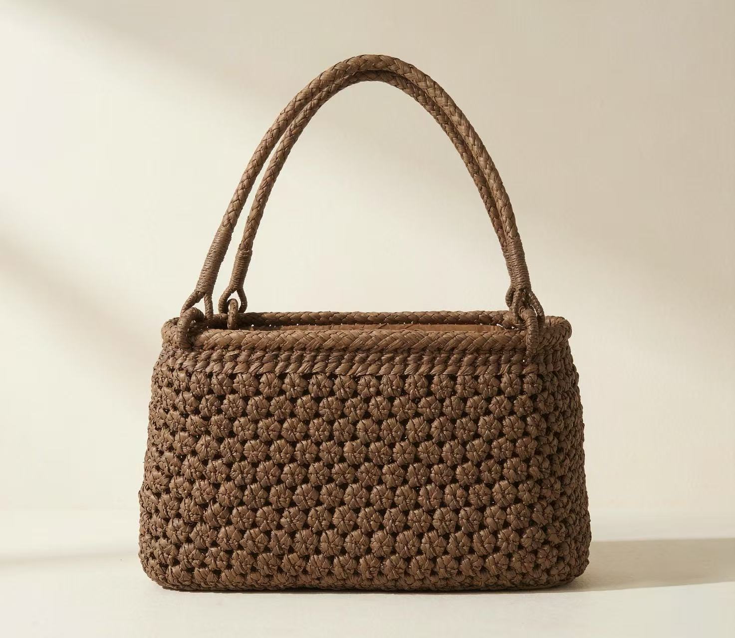 All Hexagonal Pattern Raw Rattan Handbag Model Y028