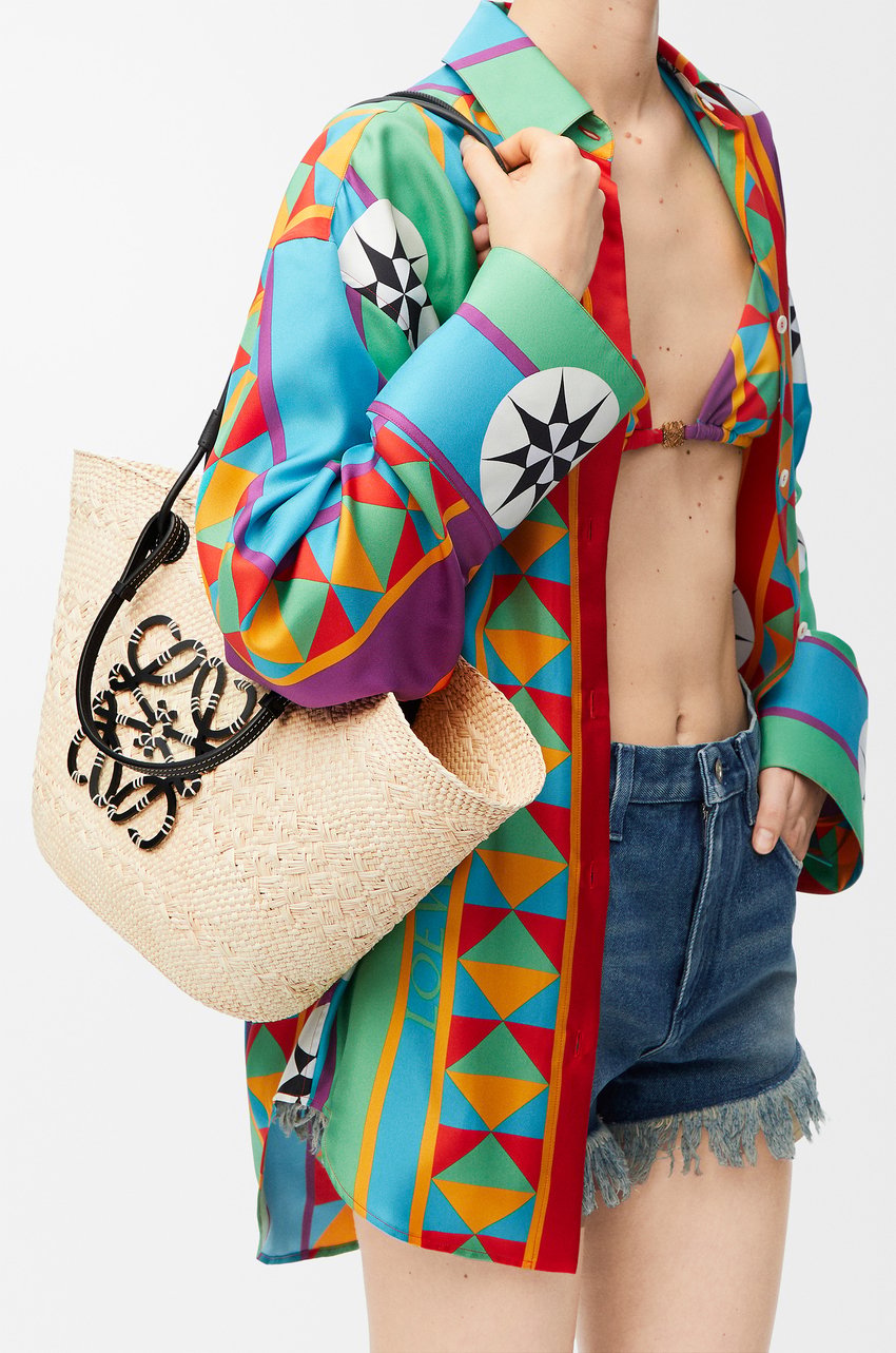 【LOEWE】アナグラム バスケットバッグ スモール🔥今すぐ手に入れたい、話題沸騰の人気アイテム✨