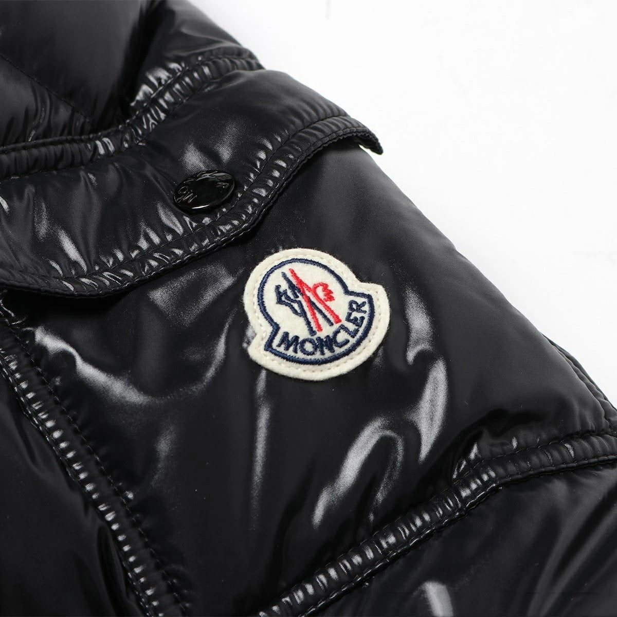 【MONCLER】ECRINS☆ ダウンジャケット 人気定番モデル！冬の大本命アウター！