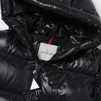 【MONCLER】ECRINS☆ ダウンジャケット 人気定番モデル！冬の大本命アウター！