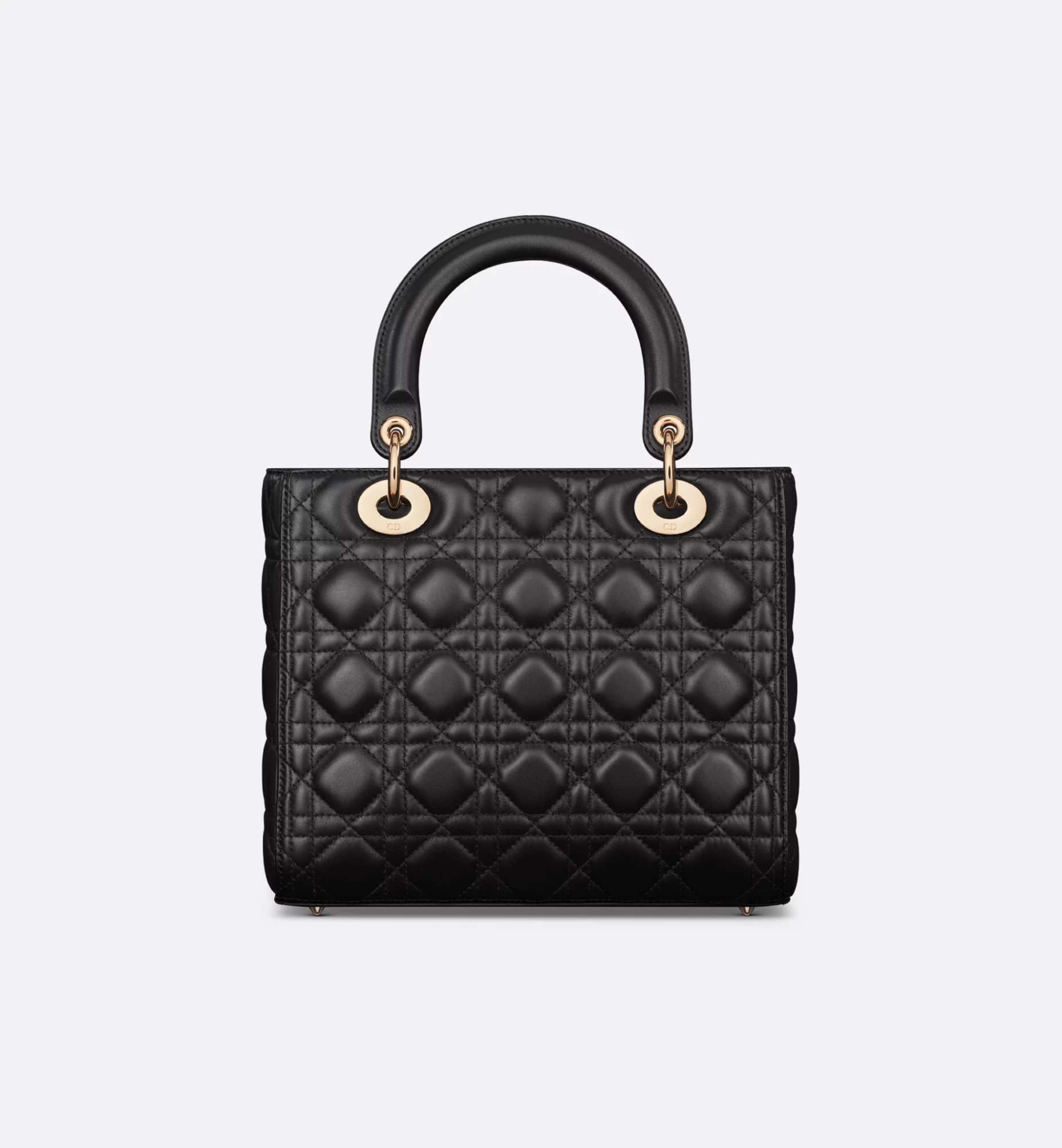 【DIOR】大注目✨世界的セレプも夢中になるLADY DIOR ミディアムバッグが登場💖