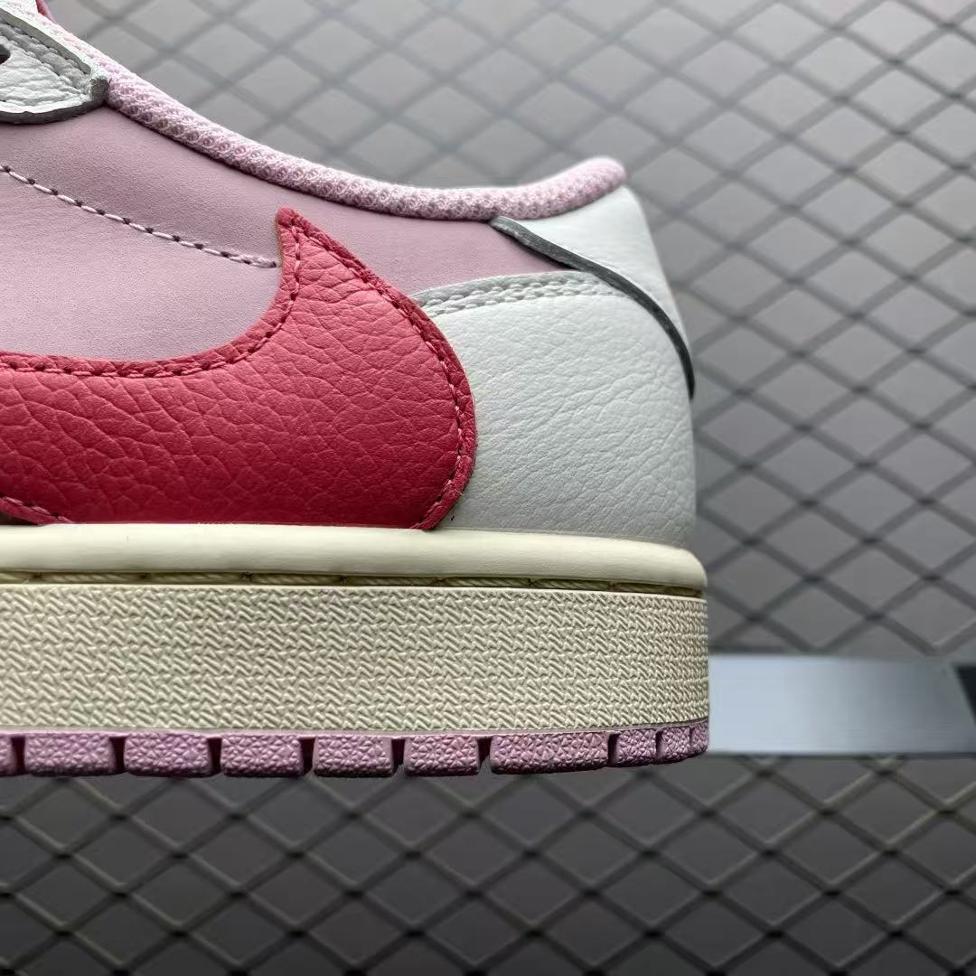 Men Low‑Top Retro Casual Sneakers, White‑Dusty Pink Leather Upper, Vintage Cream Midsole Pink Outsole Street Fashion Shoes