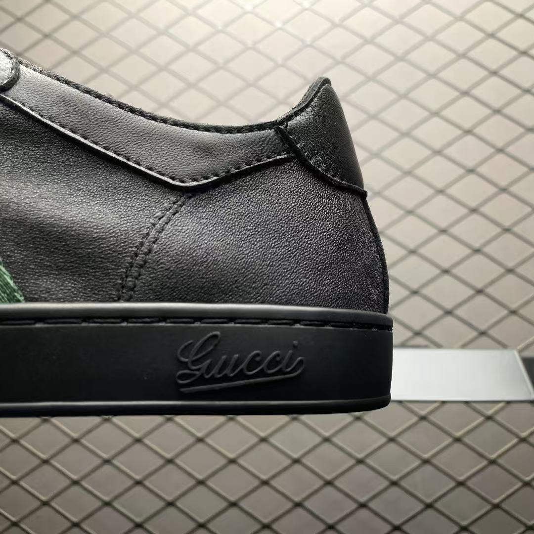 Men Low‑top Casual Sneakers, Smooth Leather Upper, Black Tone, Color‑Block Webbing Detail, Street Fashion Shoes