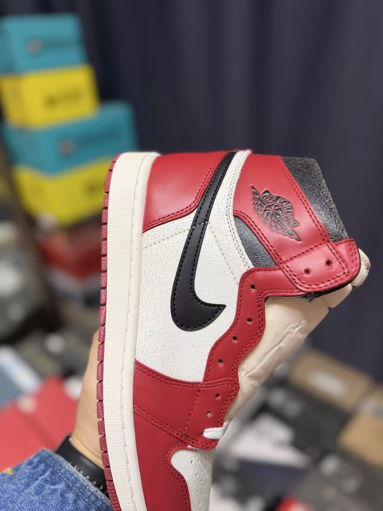 Men Vintage High‑Top Basketball Sneakers, Red‑White Leather Upper, Black Side Embellishment, Retro Off‑White Midsole Street Shoes