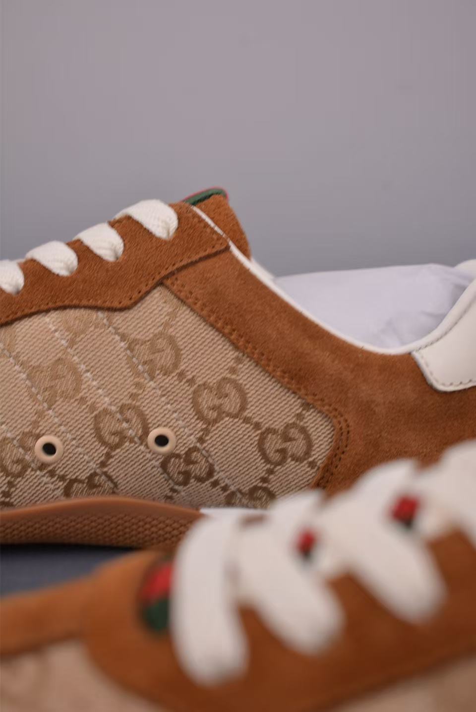 Men Retro Low‑Top Casual Sneakers, Suede & Jacquard Canvas Upper, Brown‑Beige Tone, Color‑Block Webbing Detail Street Shoes